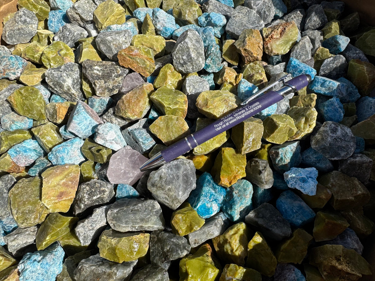 Rough Madagascar Small Piece Mix - 1 pound – RoughStone.Rocks LLC