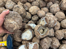 Geodes UV closed from Mexico 100 pounds Roughstone.Rocks LLC