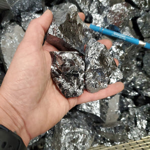 Silicon from Germany 1 pound Roughstone.Rocks LLC